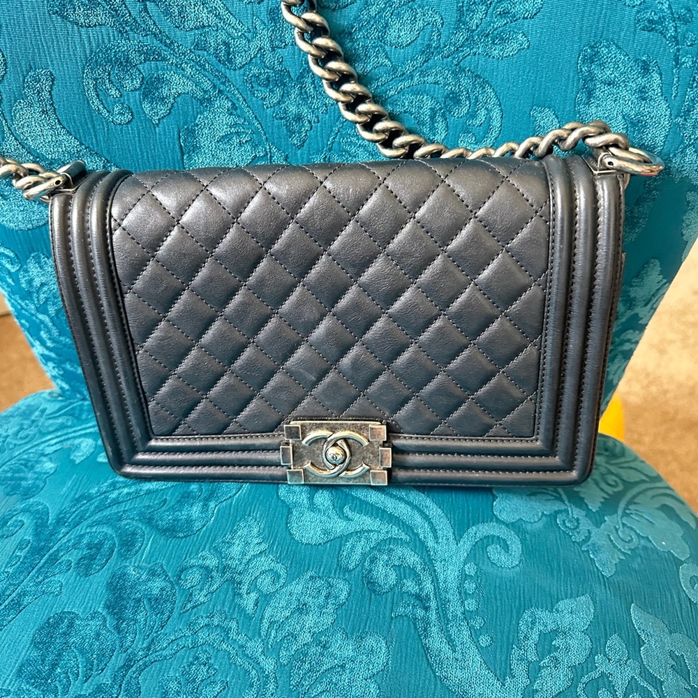 Chanel Black Boy Bag Quilted Leather Shoulder Bag old medium size